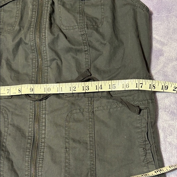 A New Day Olive Green Sleeveless Cargo Utility Zippered Vest Size M - Picture 9 of 11
